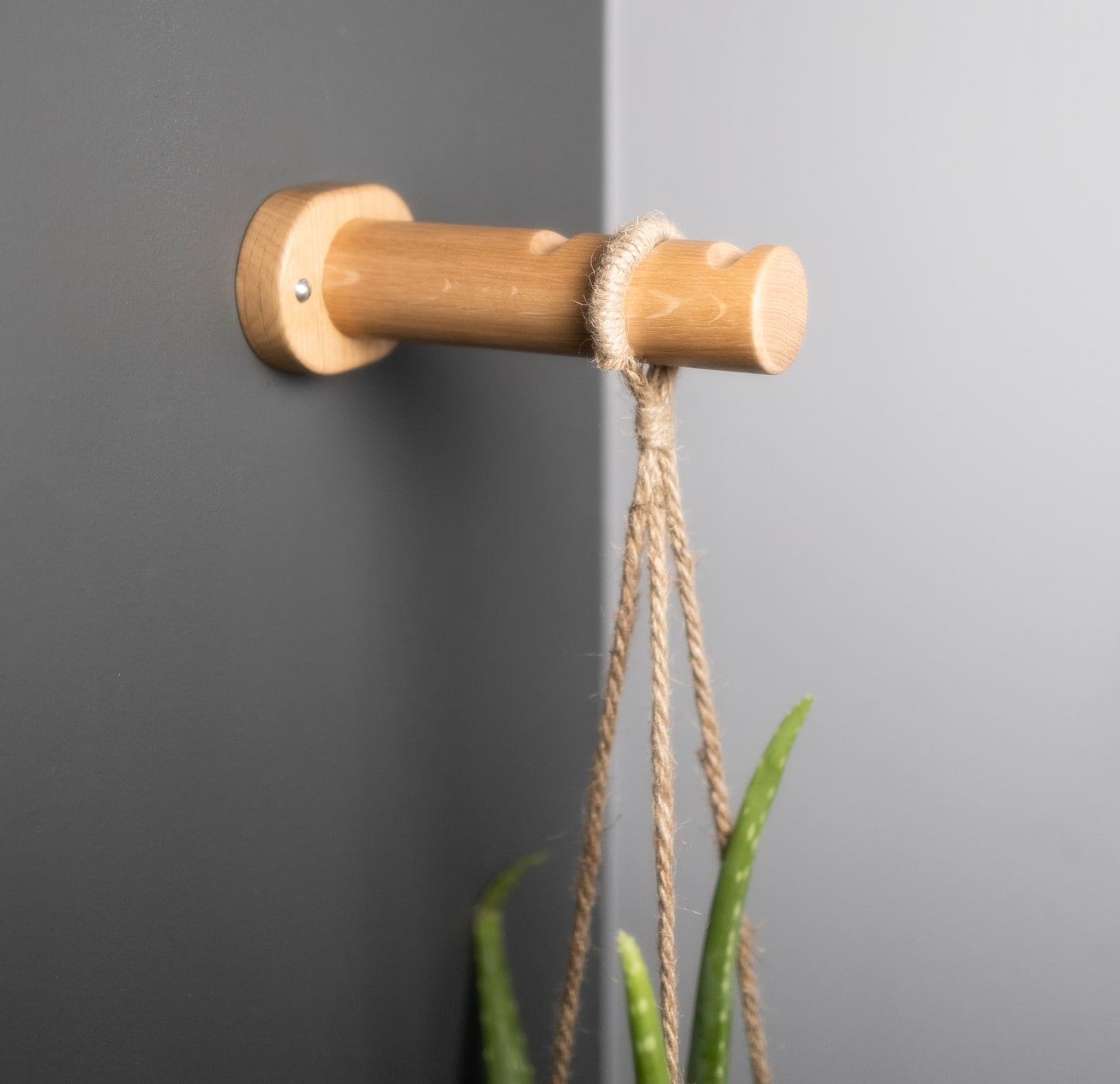 oak wall hanging planter bracket