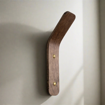 5 Walnut Wall Hooks | Tordu