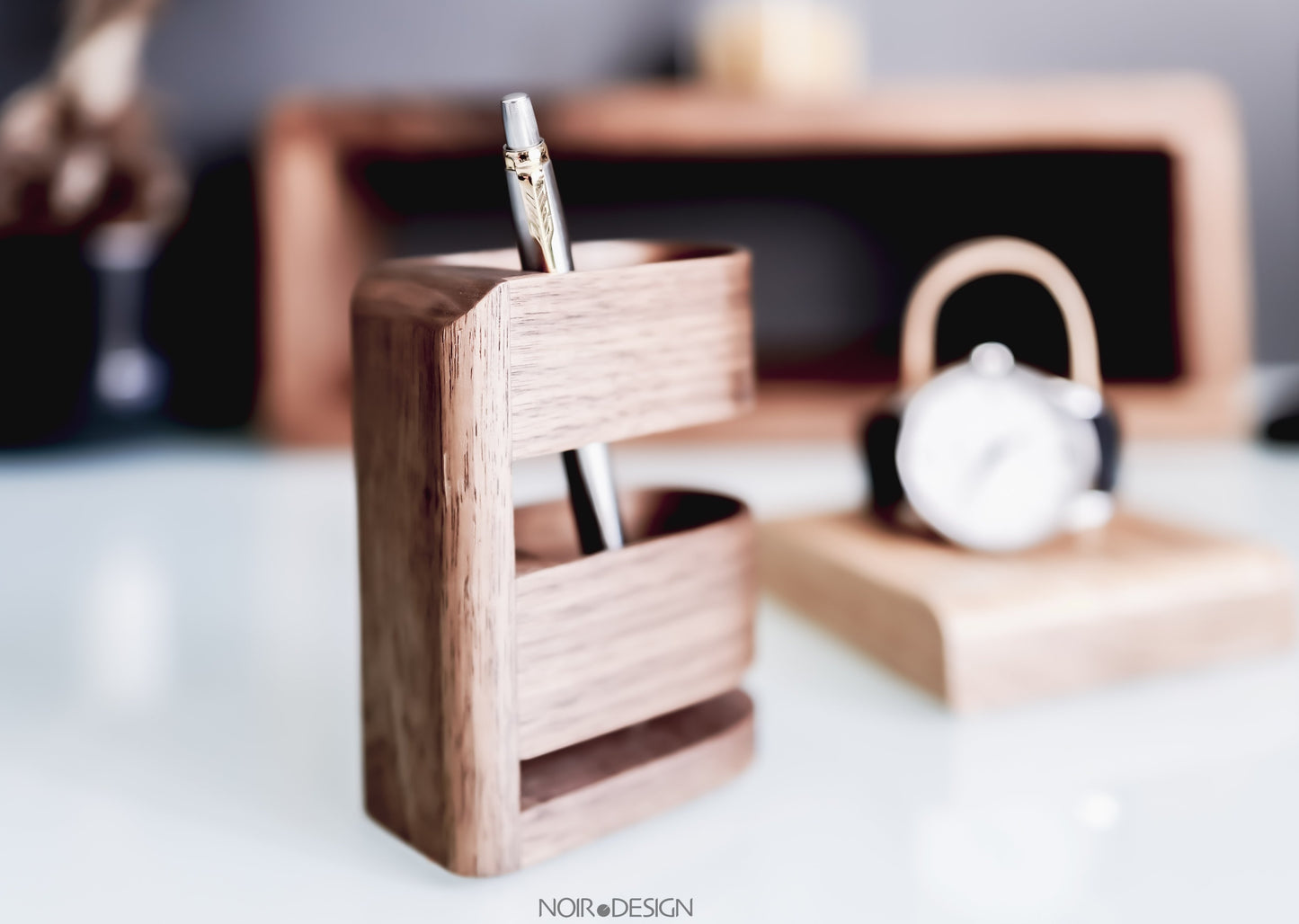 Swiss | Luxury Pen Holder Walnut